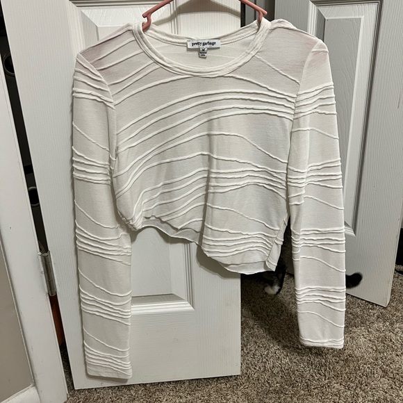 White asymmetrical long sleeve shirt - Picture 1 of 3